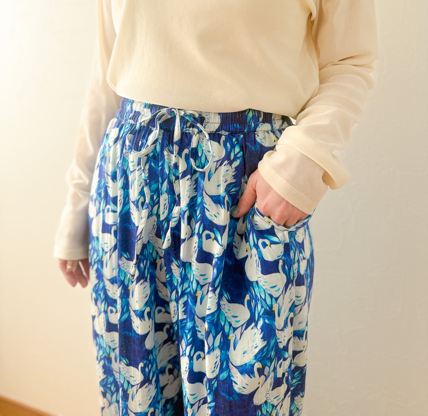 オーガニックコットンワイドパンツ　「Swan」