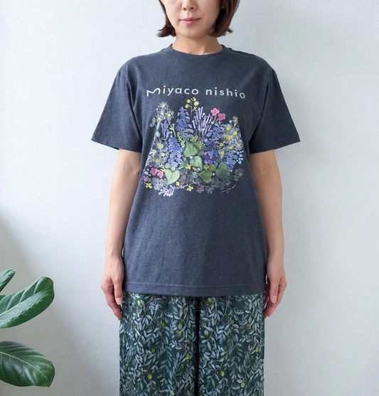 水彩画を着るTシャツ　「ハルジオンの頃」gray