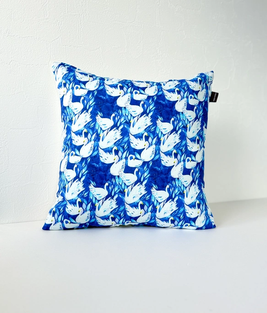 オーガニックコットン×リネンのクッションカバー　「Swan」