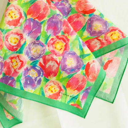 スカーフにもなる水彩画ハンカチ「pastel tulip」