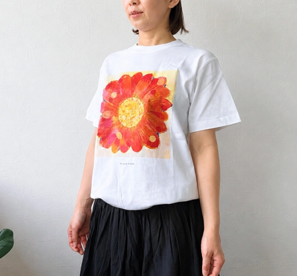 水彩画を着るTシャツ　「ガーベラ」