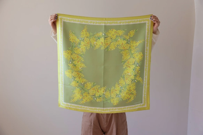 水彩画のシルクスカーフ　「mimosa」