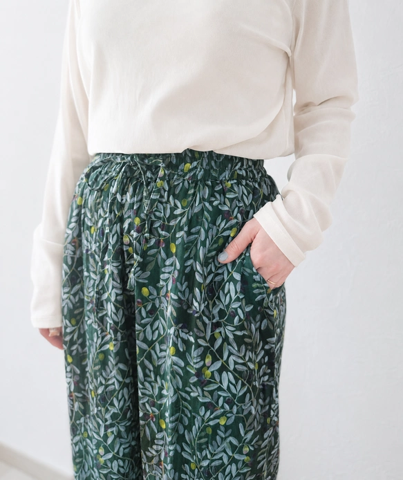 オーガニックコットンワイドパンツ　「OLIVE」