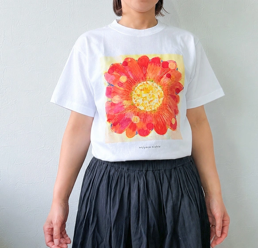 水彩画を着るTシャツ　「ガーベラ」