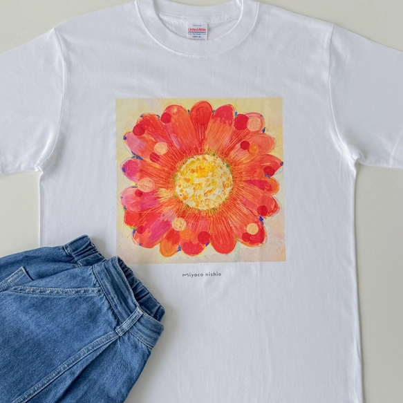 水彩画を着るTシャツ　「ガーベラ」