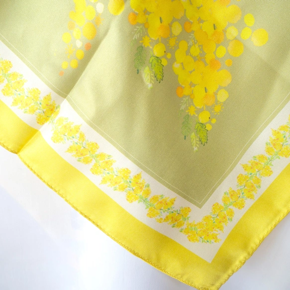 水彩画のシルクスカーフ　「mimosa」