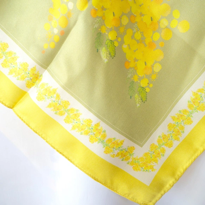 水彩画のシルクスカーフ　「mimosa」