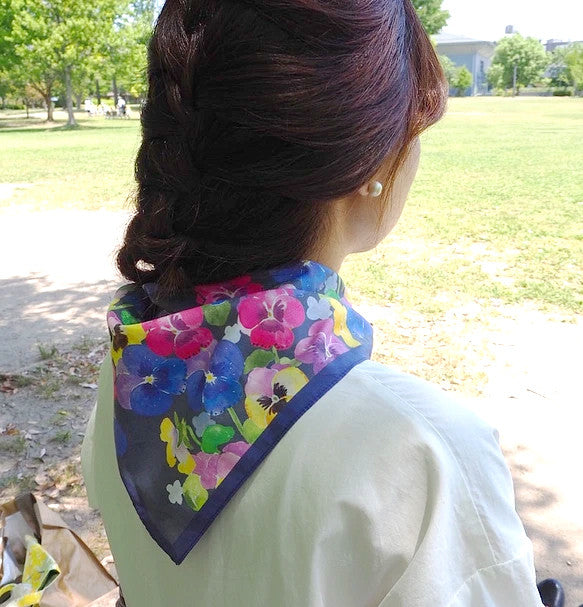 "Uraraka" Watercolor Handkerchief, also usable as a scarf
