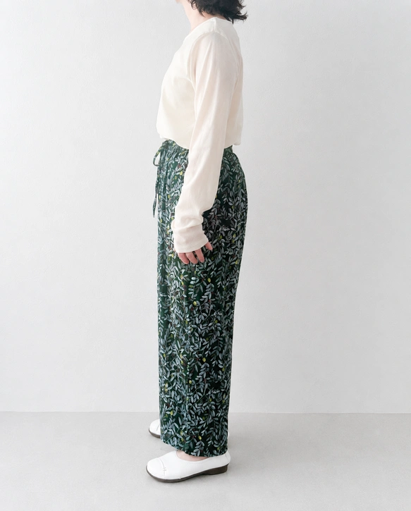 オーガニックコットンワイドパンツ　「OLIVE」